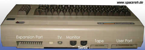 C 64 von hinten